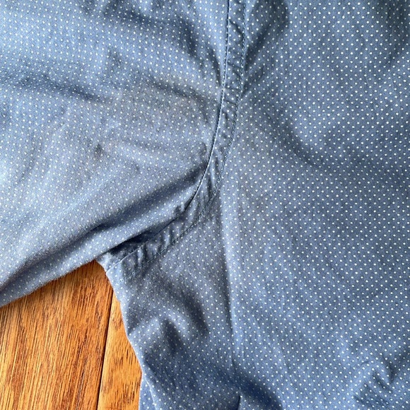Bonobos Washed Button Down small blue dot Sz Med - Picture 6 of 6